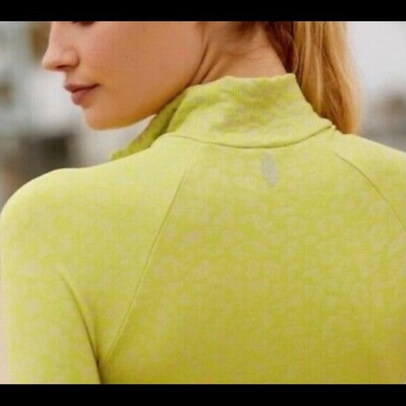 FREE PEOPLE Long Sleeve Leopard Layering Top XS/S‎ - Picture 3 of 9